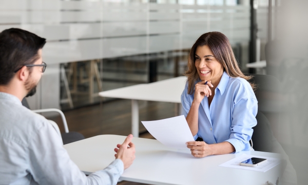 Streamlining the Hiring Process With an Estate Agent Recruitment Agency