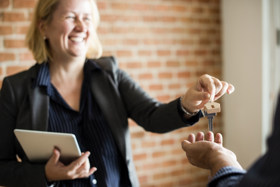Discussing the Responsibilities of a Letting Agent