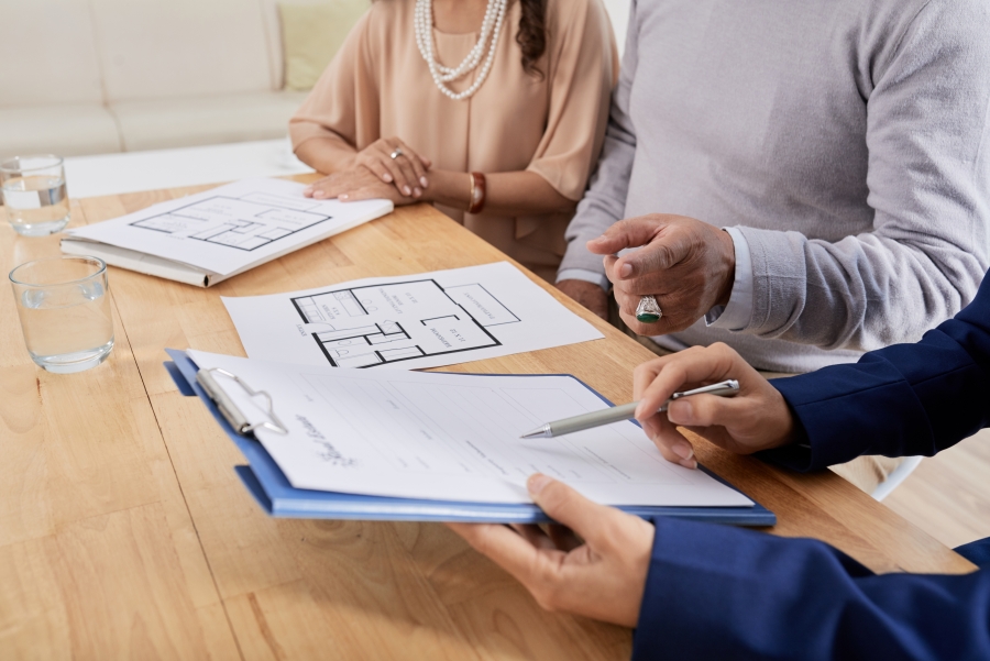 How to Bridge the Gap Between Trainee and Fully Qualified Sales Negotiator