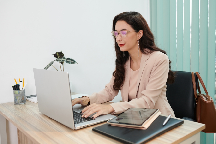 Tips on Creating the Ideal CV for Estate Agent Role Applications