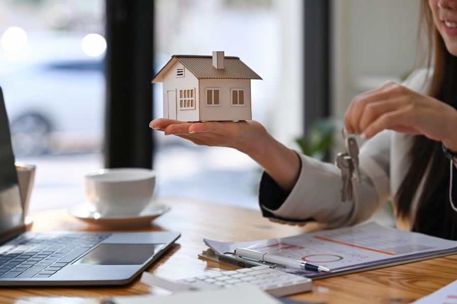 Exploring the Essential Duties of a Real Estate Agent